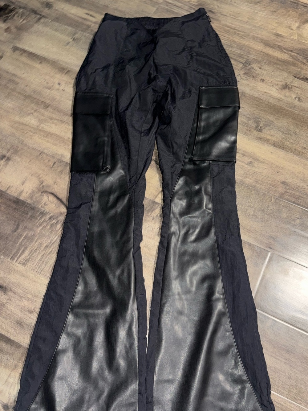 MDV Leather Front Flare Cargo Pants Black 8 NWOT - Picture 5 of 11